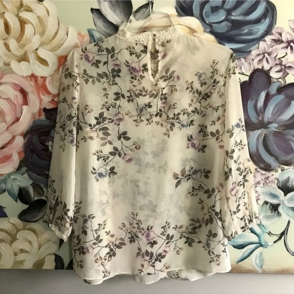 Lauren Conrad Runway Cream Floral Blouse Top Woman's Small S High Neck Feminine - Picture 8 of 13